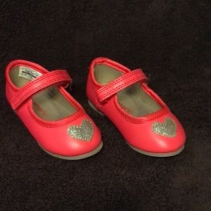 Carter’s Heart Mary Jane Flats - toddler size 4